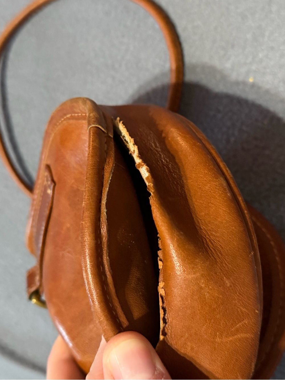 AS IS Vintage Coach Brown Leather Crossbody Belt Bag - Picture 2 of 11
